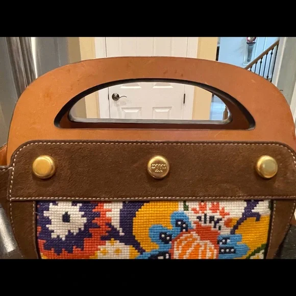TORY BURCH COLORFUL NEEDLEPOINT & BROWN SUEDE BERMUDA HANDBAG DETACHABLE STRAP - Picture 7 of 16